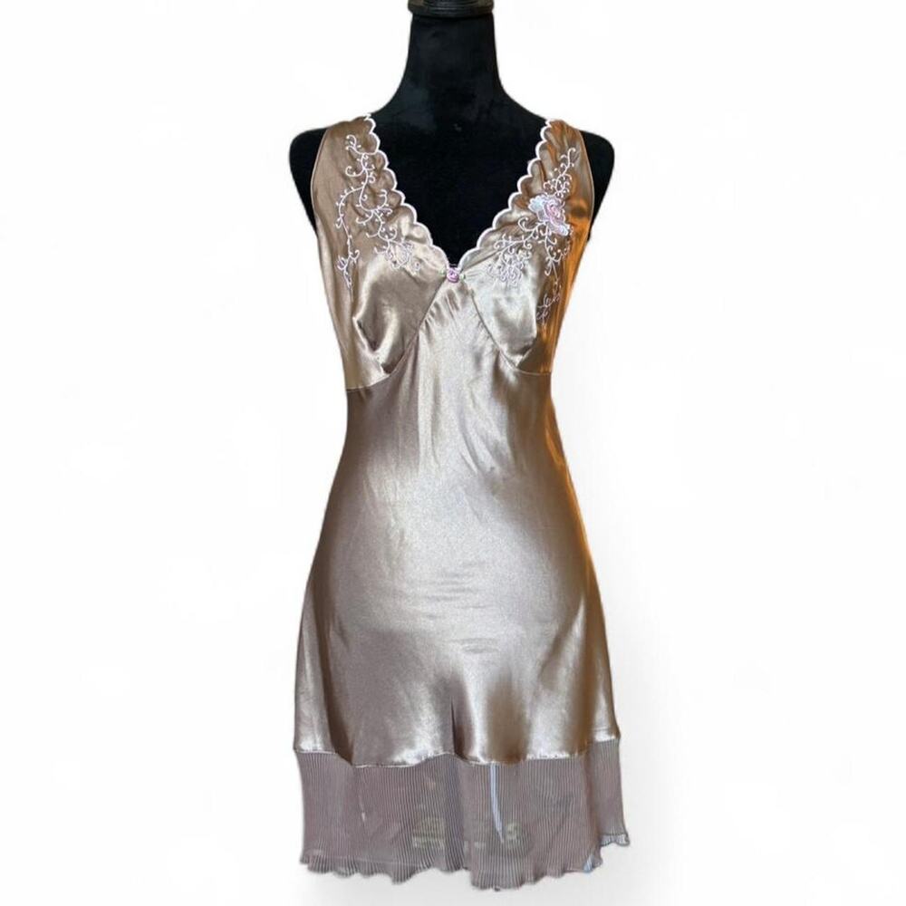 90s Vintage Satin Slip Dress – coquette embroidered midi L